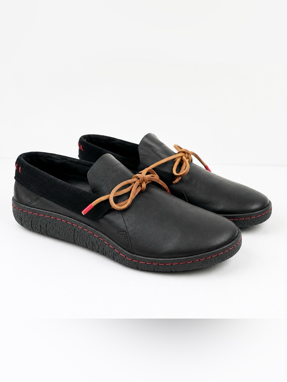 Manitobah Modern Moccasins Leather Slip On Shoes Size 9